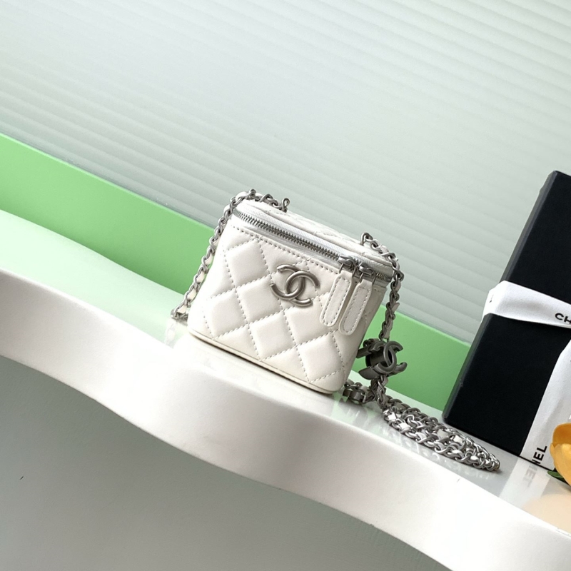 Ch**el cosmetic bags